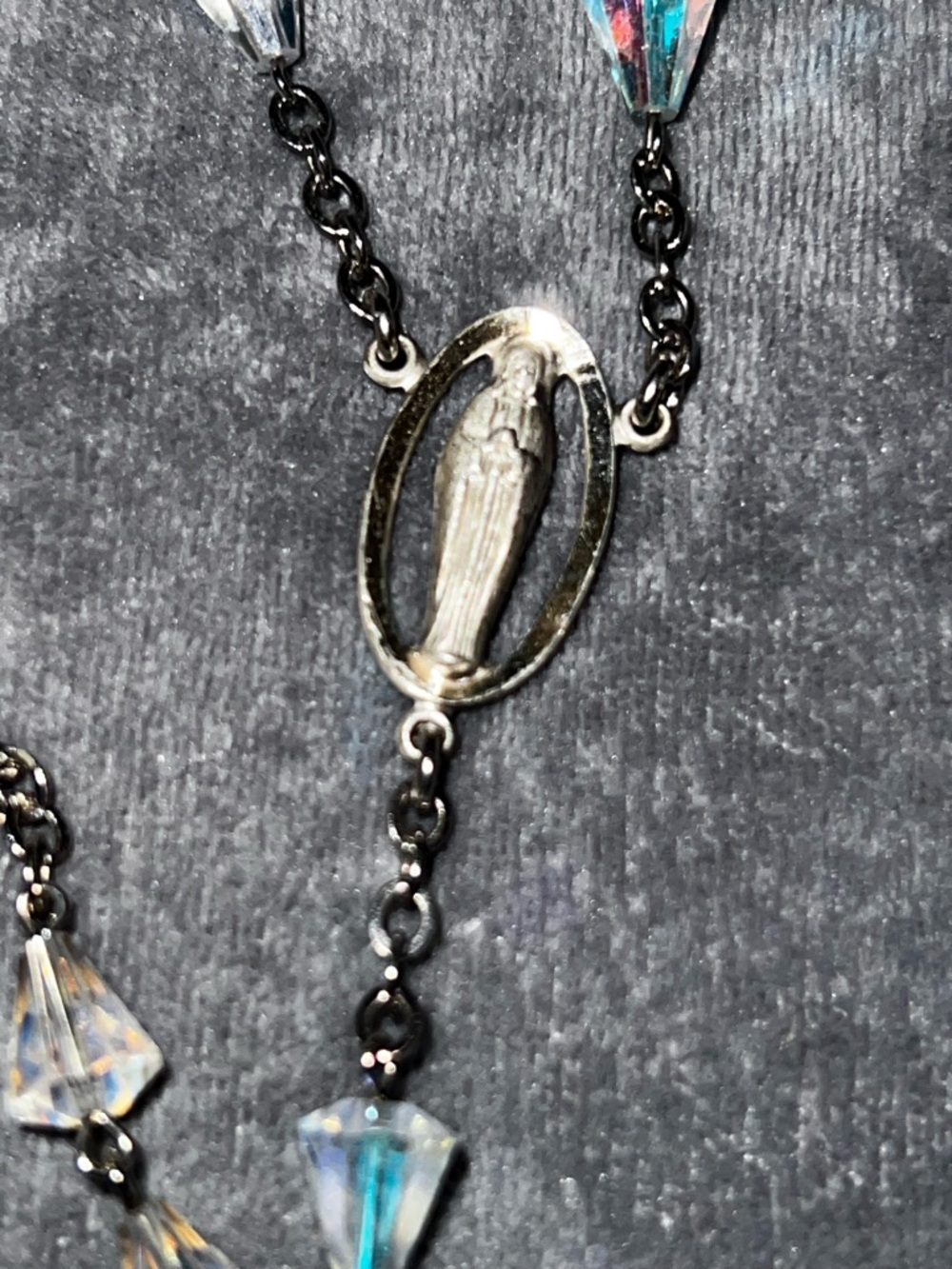 Vintage AB Iridescent Cut Crystal Bicone Silver Rosary Rosaries Necklace 30” - Picture 11 of 13